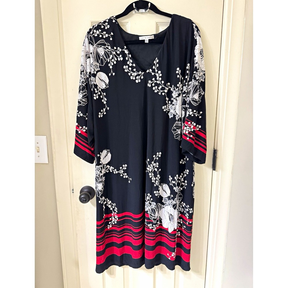 Sandra Darren Black White Red Floral Embroidered Knit Shift Dress 20W